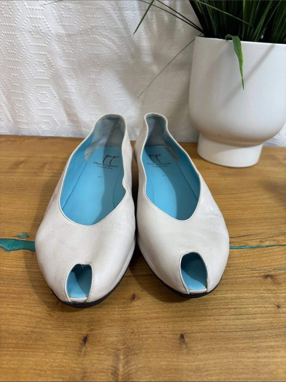 Thierry Rabotin white cream Leather Italian Peep Toe wedge